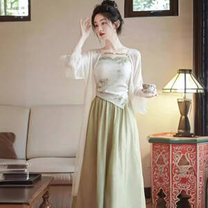 بدلة هانفو بدون حمالة من ثلاث قطع ، بلوزة مطبوعة جديدة ، نصف تنورة على الطراز الصيني الجديد ، الصيف ، من هانفو