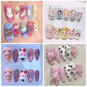 اليدوية Kawaii ثلاثية الأبعاد الكرتون قصيرة الأظافر كاذبة نصائح Y2K اضغط على الأظافر الفن طويل Coffin خنجر قابلة لإعادة الاستخدام وهمية مسمار مع الغراء هدية